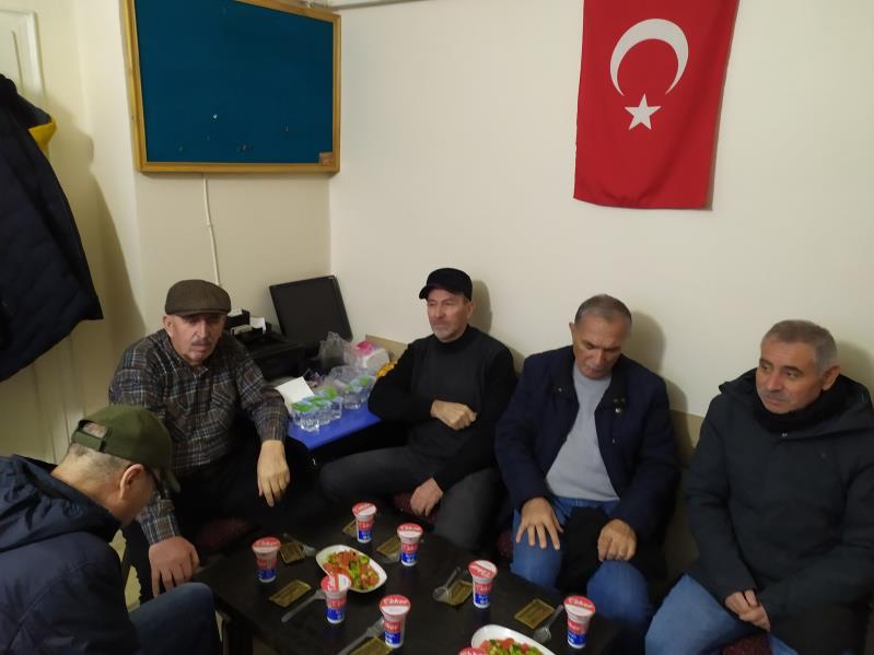 Geleneksel iftar yemeğinden fotoğraflar