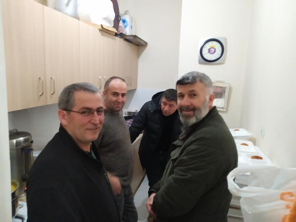 Geleneksel iftar yemeğinden fotoğraflar